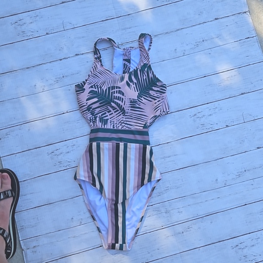 Cupshe One Piece Size XS